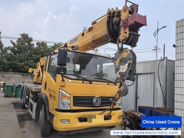 Buy XCMG XT8 Used Crane / 1